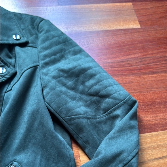 Kut from the Kloth Green faux suede Jacket with Collared Neckline - Picture 3 of 5
